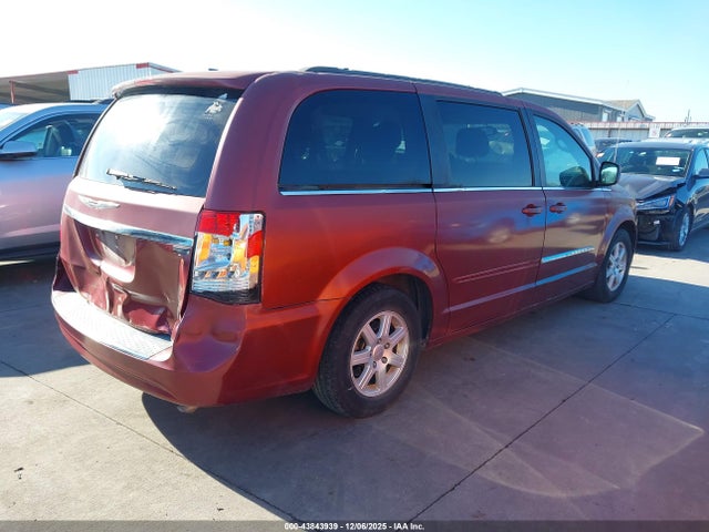 Продажа на аукционе авто 2012 Chrysler Town & Country Touring, vin: 2C4RC1BG8CR260882, номер лота: 43843939