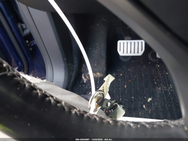 2019 TESLA MODEL X 5YJXCAE43KF192316 Photo 10