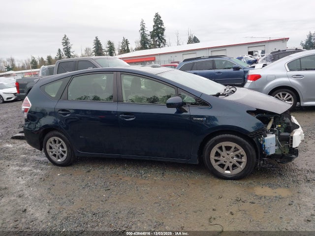 JTDZN3EU5HJ059377 Toyota Prius V Two