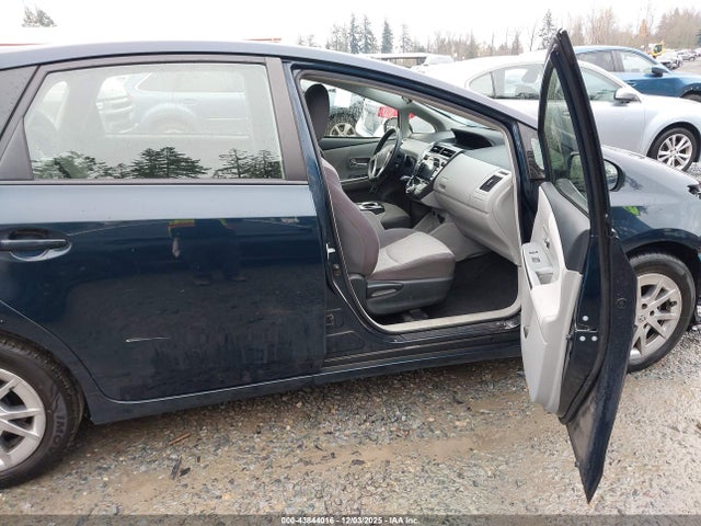 JTDZN3EU5HJ059377 Toyota Prius V Two