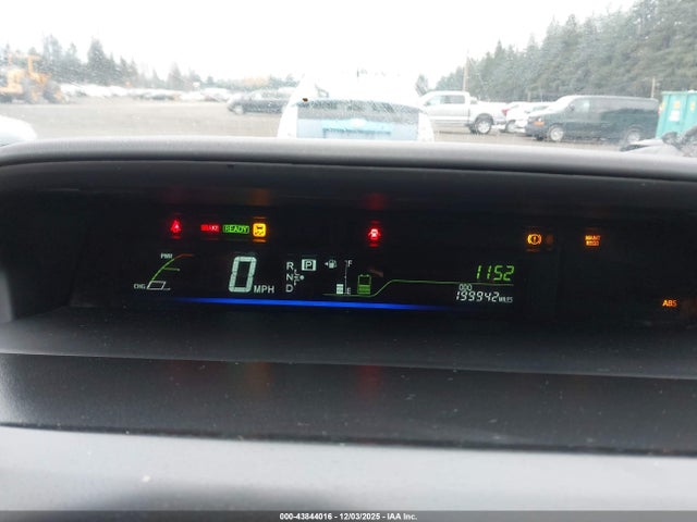 JTDZN3EU5HJ059377 Toyota Prius V Two