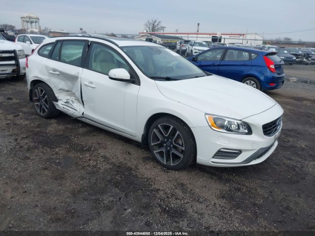 2018 VOLVO V60 YV140MEL7J2380529