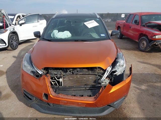 3N1CP5CUXKL506108 Nissan KICKS SV