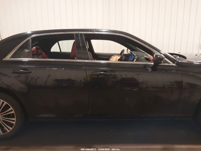Aukcja sprzedaży 2013 Chrysler 300 300s, vin: 2C3CCAGG8DH699526, numer aukcji: 43844072