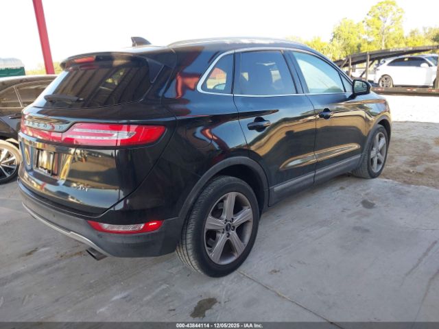 2017 LINCOLN MKC 5LMCJ1C91HUL22248 Photo 3