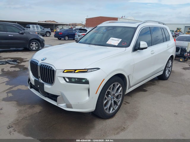 2024 BMW X7 5UX23EM07R9U05416 Photo 1