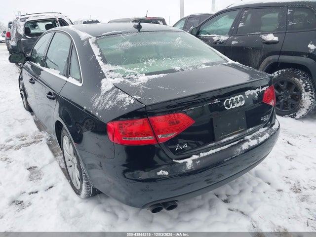 2010 AUDI A4 WAUFFAFL6AN067915 Photo 2
