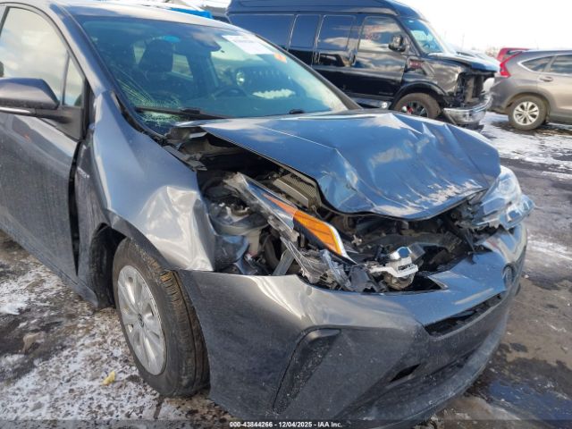 2021 TOYOTA PRIUS JTDKAMFU2M3140109 Photo 5