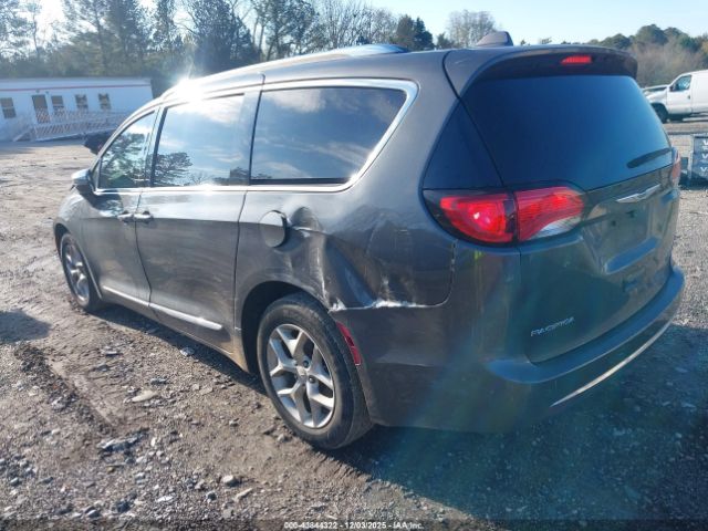 2019 CHRYSLER PACIFICA 2C4RC1GG1KR731522 Photo 2