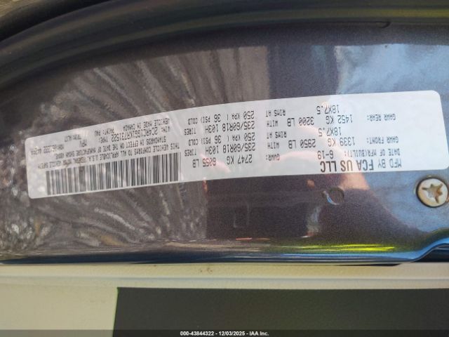 2019 CHRYSLER PACIFICA 2C4RC1GG1KR731522 Photo 8