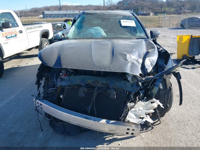 5TDCZRBH2MS530757 Toyota Highlander L