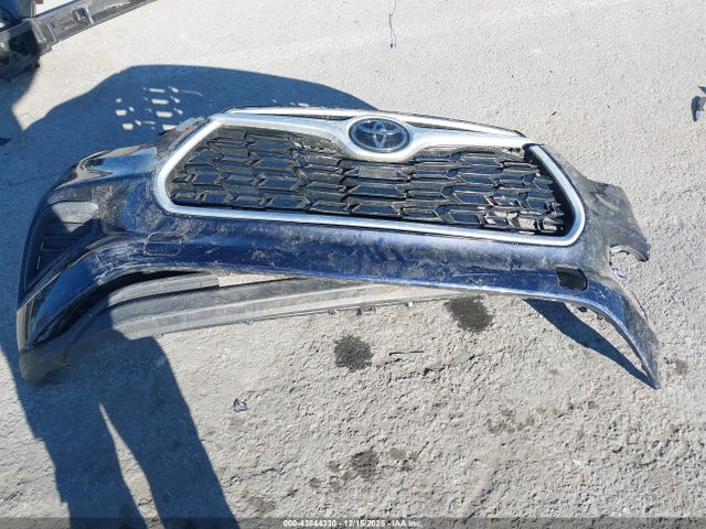 5TDCZRBH2MS530757 Toyota Highlander L