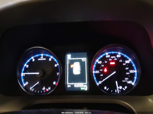 Toyota Rav4 Xle 2018 2T3RFREV8JW802243 Image 7