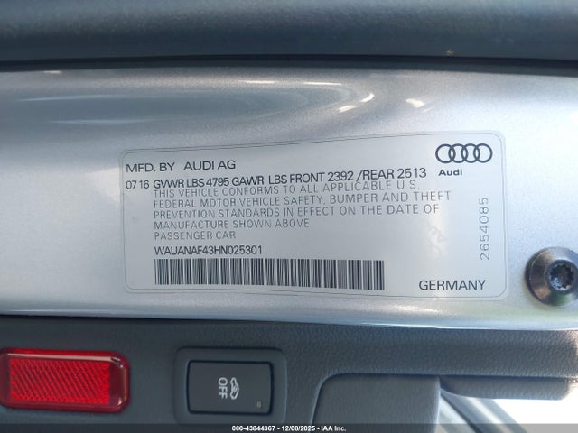 WAUANAF43HN025301 Audi A4 2.0t Premium