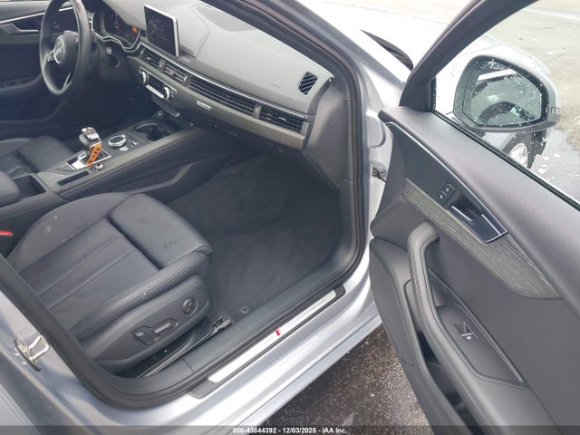 2019 AUDI A4 WAUENAF45KN021078 Photo 4