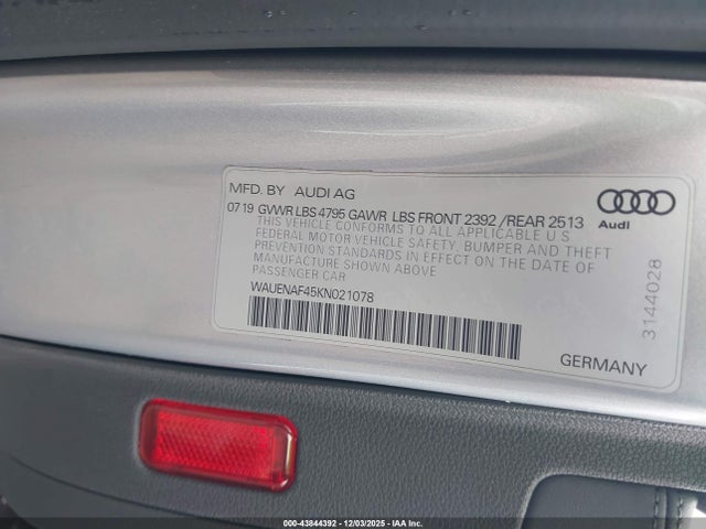 2019 AUDI A4 WAUENAF45KN021078 Photo 8