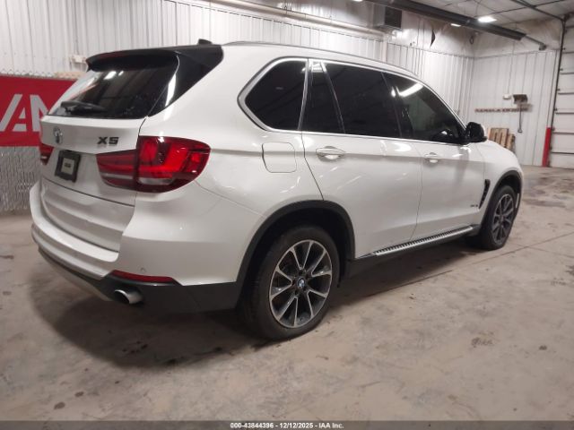 2017 BMW X5 5UXKR0C35H0X77630 Photo 3