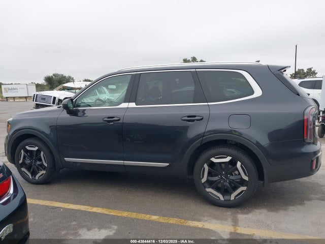 5XYP34GC7SG612769 KIA Telluride Ex