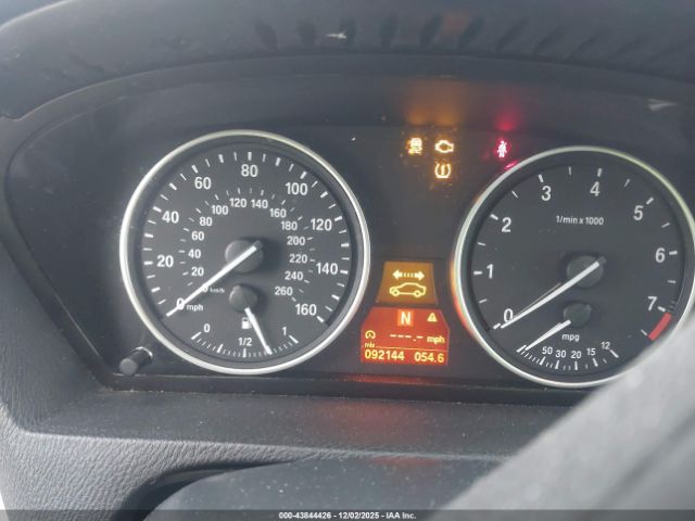 2011 BMW X5 5UXZV4C56BL411314 Photo 6