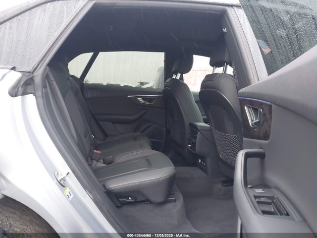 2019 AUDI Q8 WA1EVAF1XKD040007 Photo 7