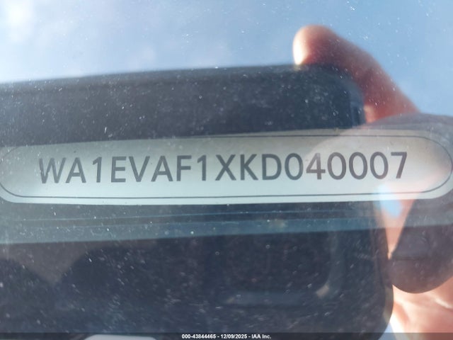 2019 AUDI Q8 WA1EVAF1XKD040007 Photo 8