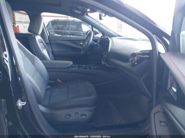 2025 CHEVROLET BLAZER EV 3GNKDJRJ5SS107983 Photo 4