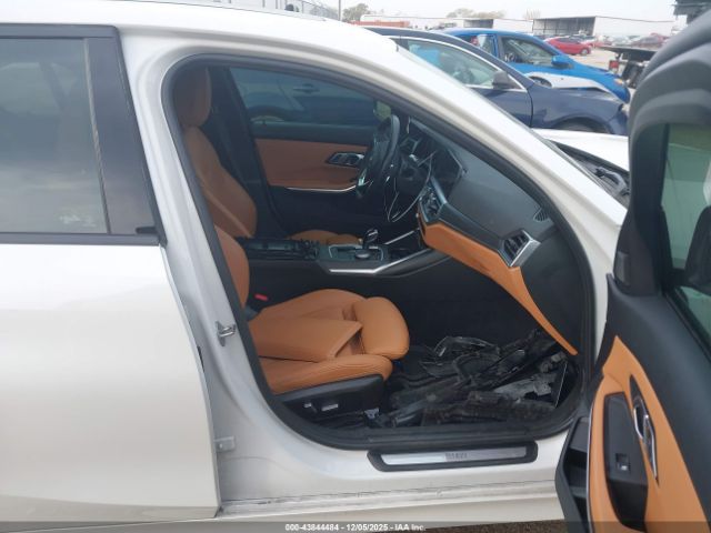2022 BMW 330I 3MW5R1J0XN8C28646 Photo 4