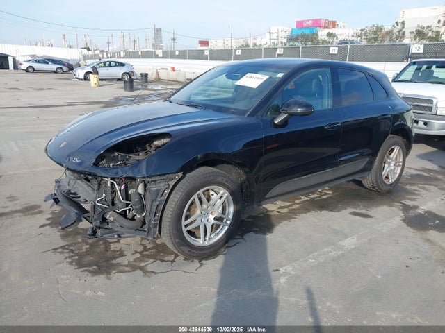 2020 PORSCHE MACAN WP1AA2A59LLB02504 Photo 1