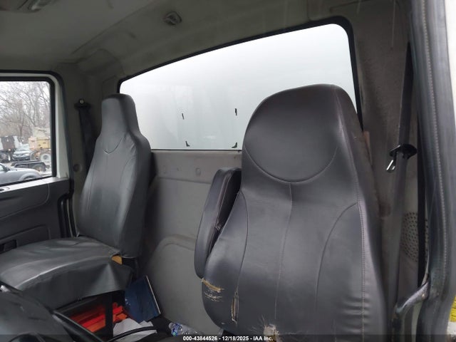 Продаж на аукціоні авто 2010 International 4000 4300, vin: 1HTMMAAL4AH268365, номер лоту: 43844526
