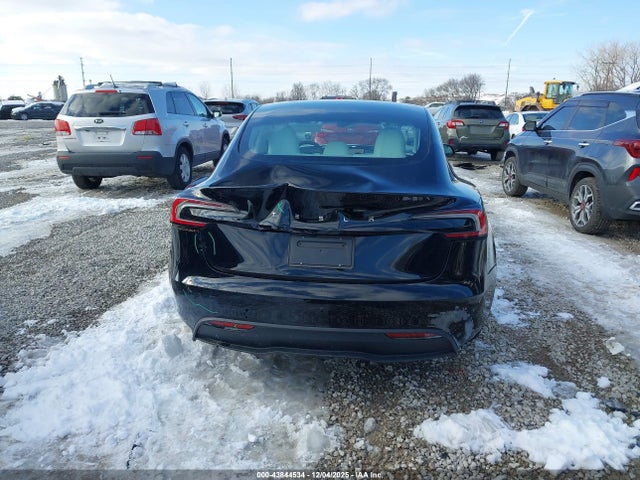 Tesla Model 3 Long Range Rear-wheel Drive/standard 2025 5YJ3E1EA3SF969396 Image 15