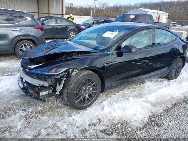 2025 TESLA MODEL 3 5YJ3E1EA3SF969396 Photo 1