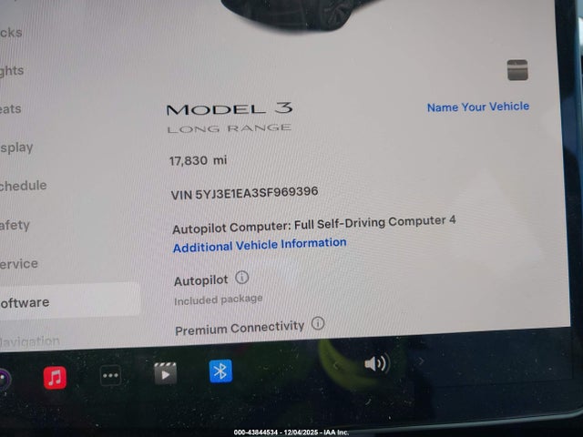 2025 TESLA MODEL 3 5YJ3E1EA3SF969396 Photo 8