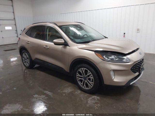 2021 FORD ESCAPE 1FMCU9H67MUB05563