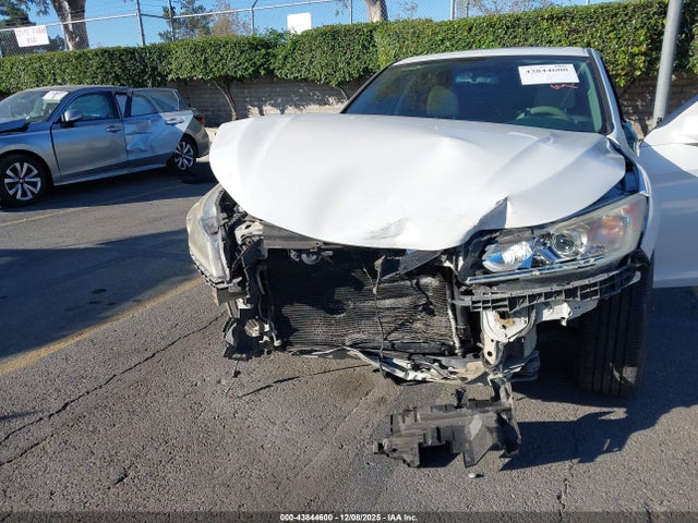 1HGCR2F82GA086963 Honda Accord Ex-l