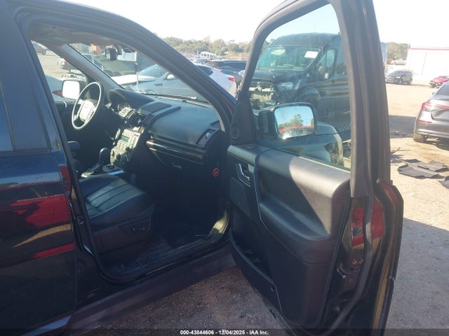 2012 LAND ROVER LR2 SALFR2BN7CH287310 Photo 4