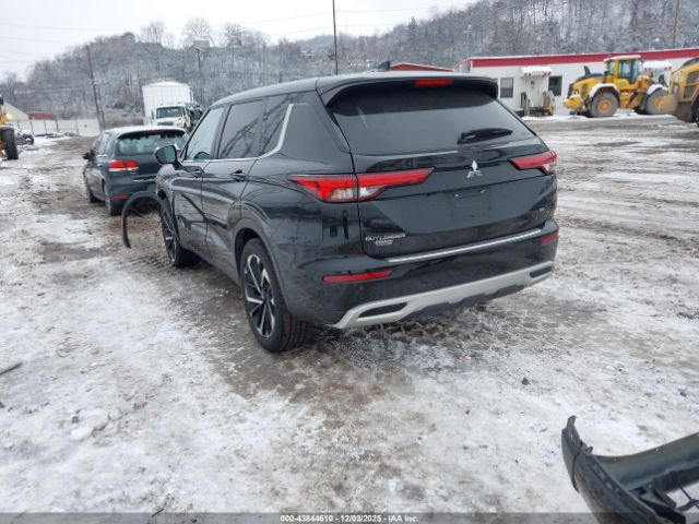 2022 MITSUBISHI OUTLANDER JA4J4UA80NZ013753 Photo 2