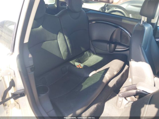 2012 MINI COOPER CLUBMAN WMWZF3C51CT190356 Photo 7