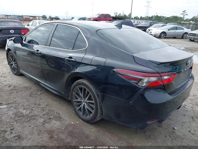 4T1T11AK7NU041138 Toyota CAMRY SE