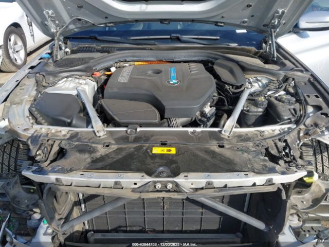 2019 BMW 530E WBAJA9C59KB389805 Photo 9