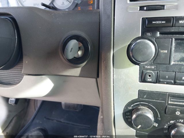 2007 CHRYSLER 300C 2C3KA63HX7H862050 Photo 10