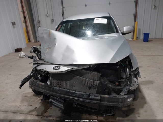 5XXGM4A75FG494112 KIA Optima Lx