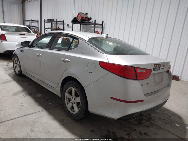5XXGM4A75FG494112 KIA Optima Lx