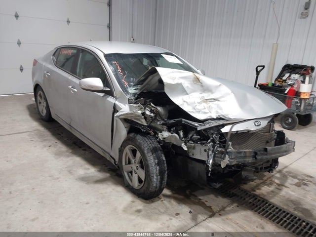 5XXGM4A75FG494112 KIA Optima Lx