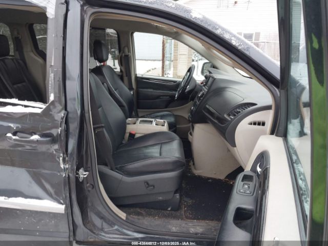 2014 CHRYSLER TOWN & COUNTRY 2C4RC1CG7ER192107 Photo 4