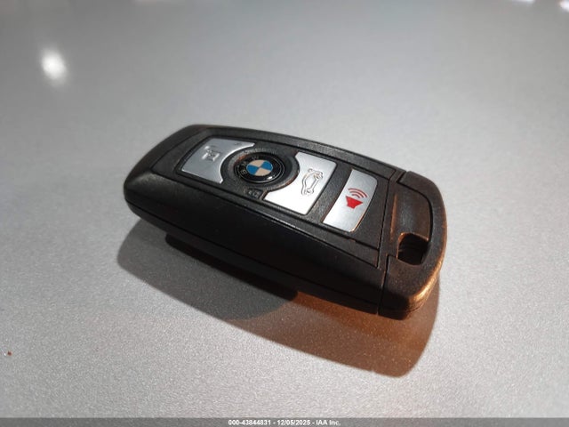 2013 BMW 528I WBAXH5C57DD113256 Photo 10