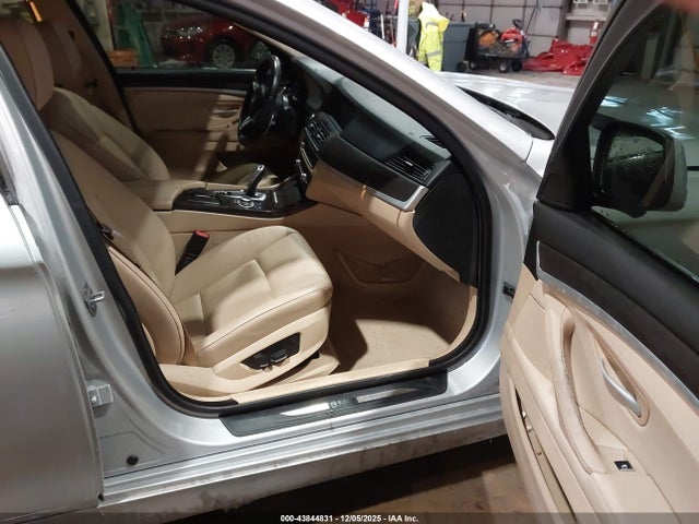 2013 BMW 528I WBAXH5C57DD113256 Photo 4