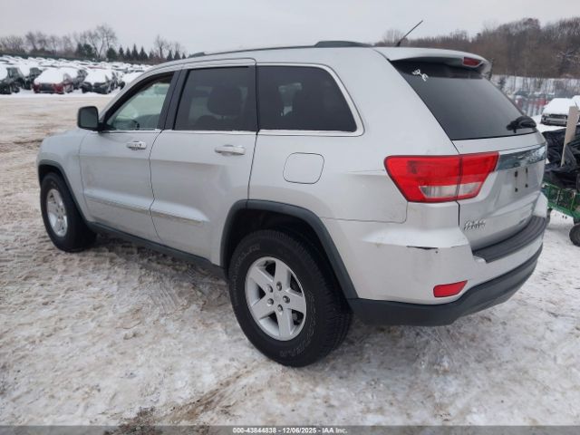 2011 JEEP GRAND CHEROKEE 1J4RR4GG4BC640196 Photo 2