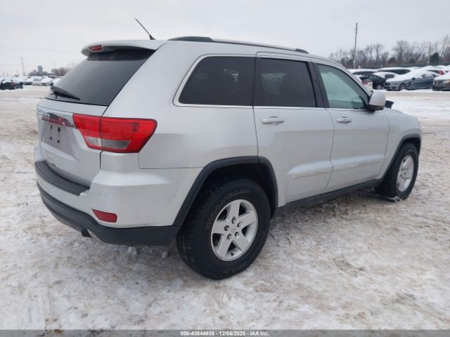 2011 JEEP GRAND CHEROKEE 1J4RR4GG4BC640196 Photo 3
