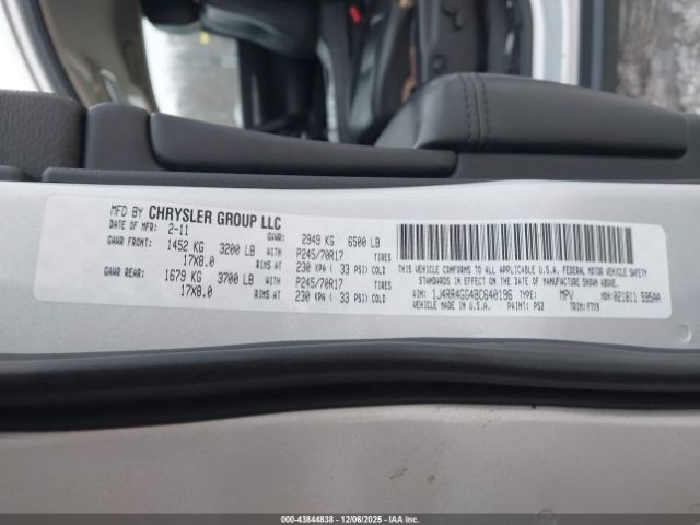 2011 JEEP GRAND CHEROKEE 1J4RR4GG4BC640196 Photo 8