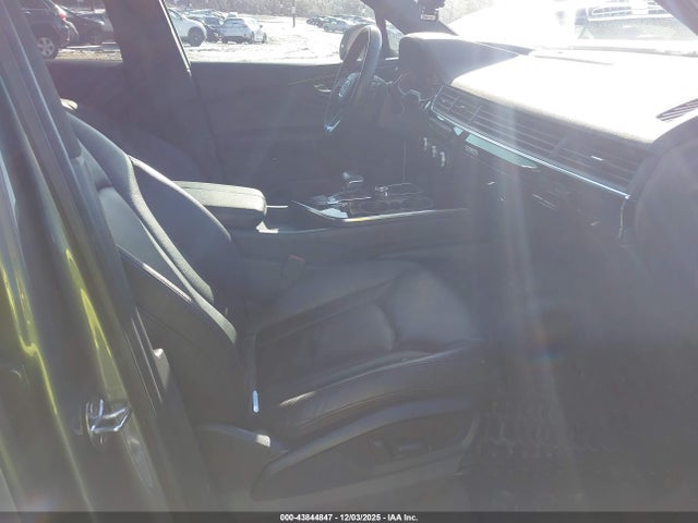 2017 AUDI Q7 WA1LAAF72HD027073 Photo 4